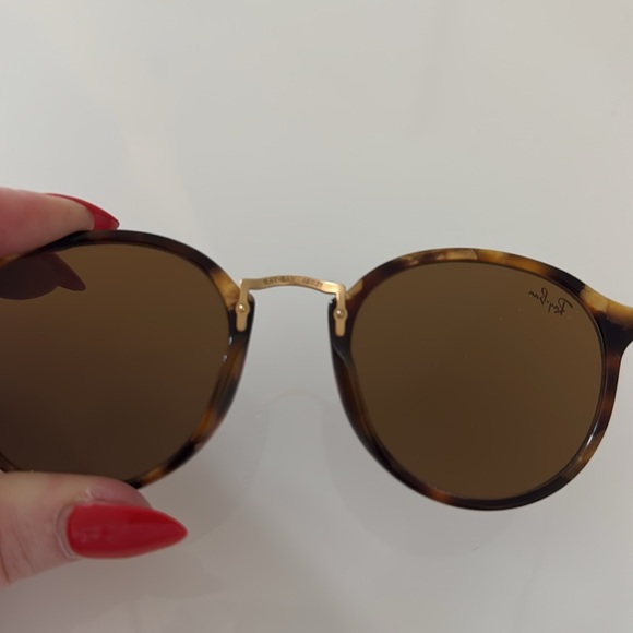 Ray-Ban Tortoise Shell round sunglasses unisex 🧡 - Picture 4 of 5